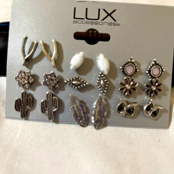 Lux Jewelry - ⭐️ Brand New 9 Pack of Post Back Earrings